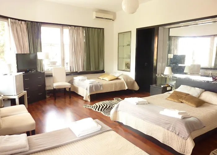 Casa Vilaro 3* برشلونة